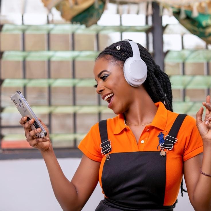 Kaveri Mehta, Lead Design Curator at ModernLifestyleStudio, reviewing corporate floral arrangements